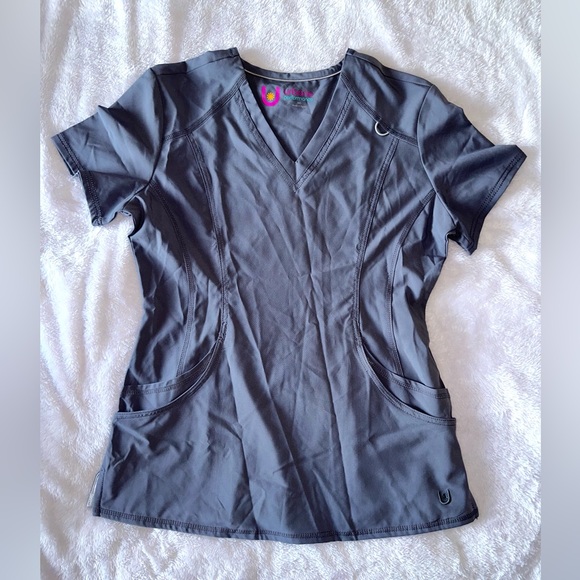 Scrub Top - Picture 2 of 4